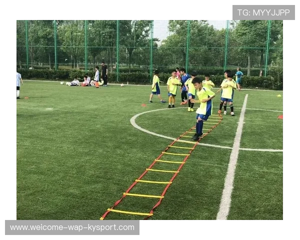 青训是否注重球员技术动作的科学训练和规范化，青训对足球的重要性