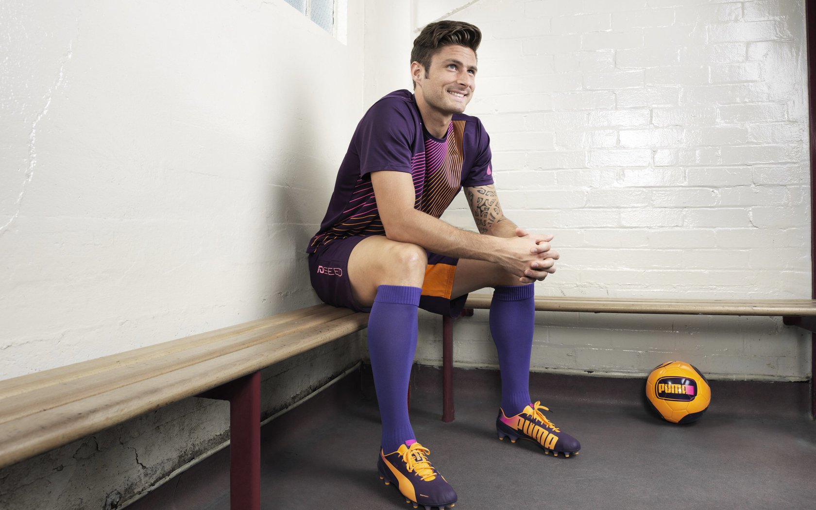 kaiyun.com-3650万性价比完胜亿元先生瓜帅眼光获赞，瓜先生和饼大叔